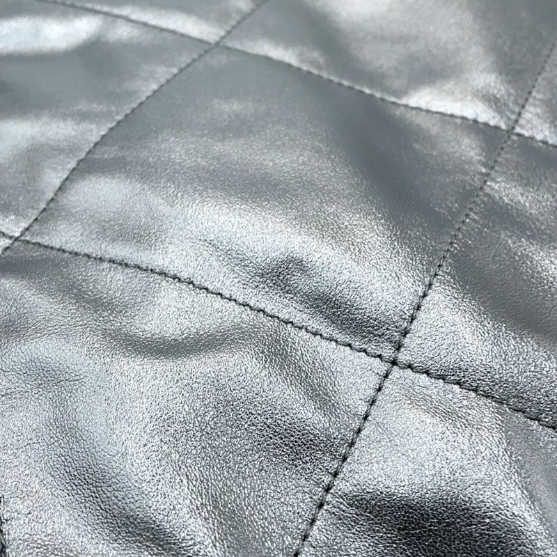 シャネル チェーンショルダーバッグ CHANEL 22 マトラッセ スモール シャイニーカーフレザー AS3261 ポーチ付き 黒