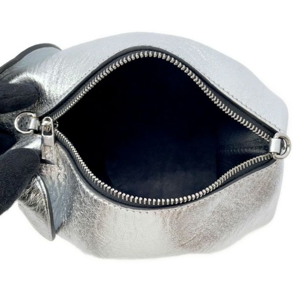 ロエベ ショルダーバッグ エレファント ミニ レザー 199.43.M93 LOEWE