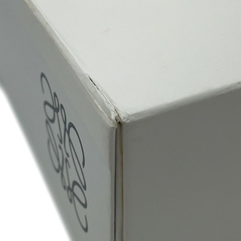 ロエベ ショルダーバッグ エレファント ミニ レザー 199.43.M93 LOEWE