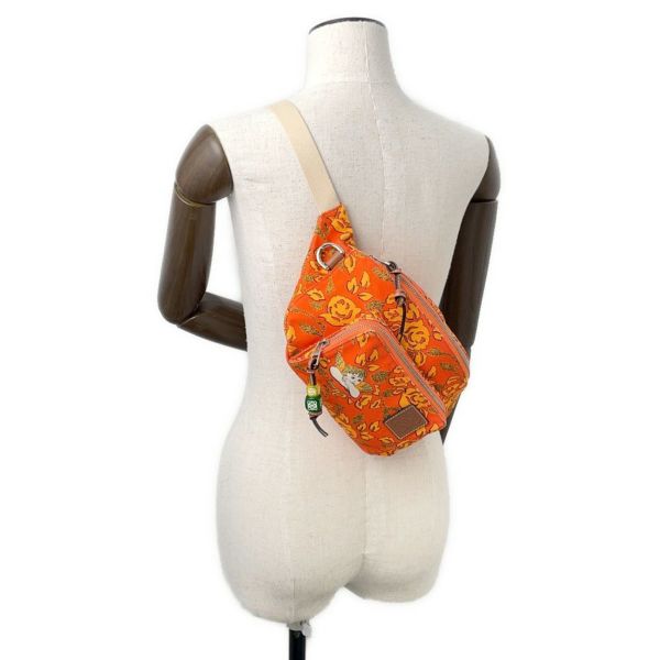 ロエベ ボディバッグ パウラズイビザ エンジェル キャンバス 330.54.W75 LOEWE 天使