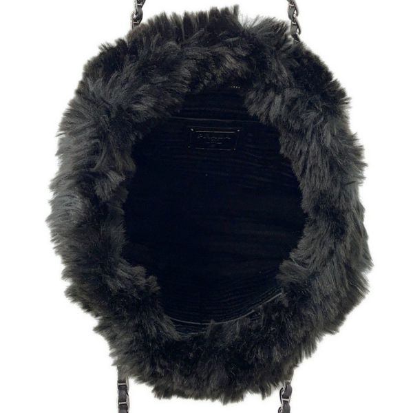 プラダ トートバッグ トライアングルロゴ フェイクファー BR4759 PRADA 黒