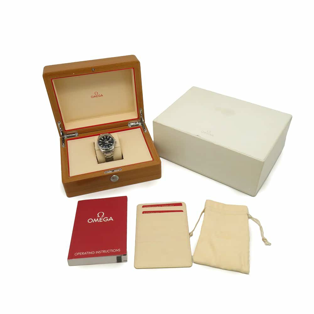 オメガ シーマスター アクアテラ 150M コーアクシャル 231.10.42.21.01.003 OMEGA 腕時計 黒文字盤