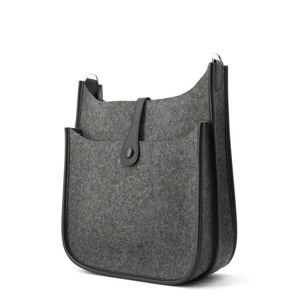 エルメス ショルダーバッグ エブリン3 PM グレー/ブラック/シルバー金具 フェルト/レザー Y刻印 黒