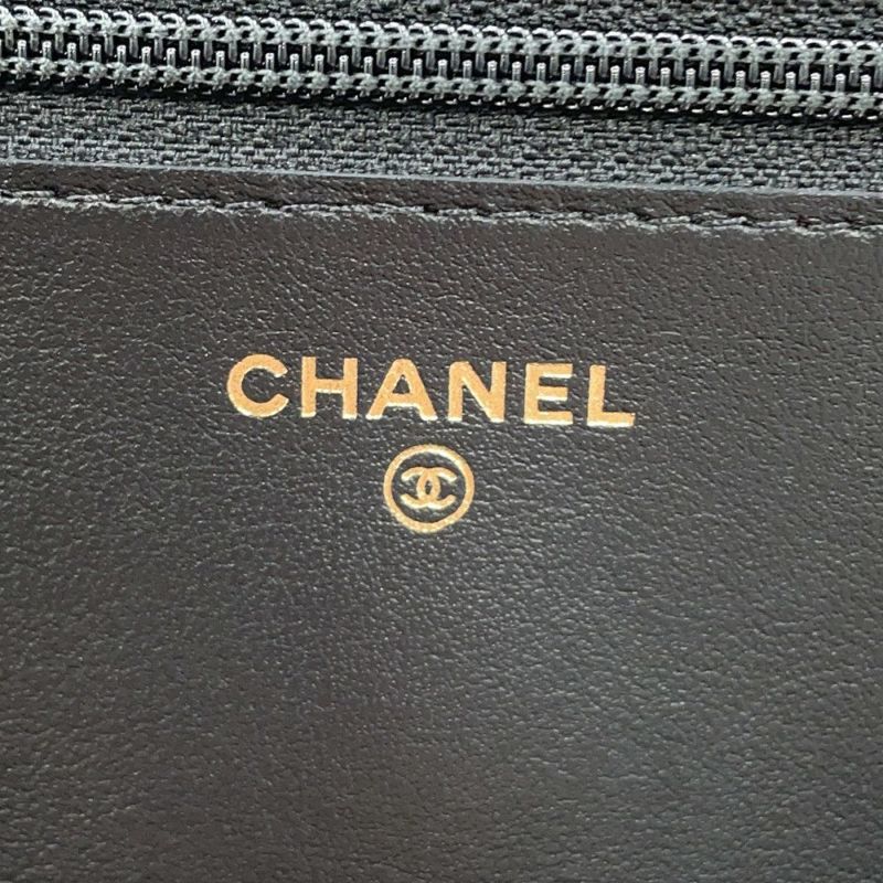 シャネル チェーンウォレット ボーイシャネル マトラッセ ココマーク AP1117 CHANEL 財布 黒