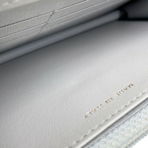 シャネル チェーンウォレット ココマーク マトラッセ シャネル19 ラムスキン AP0957 CHANEL 財布