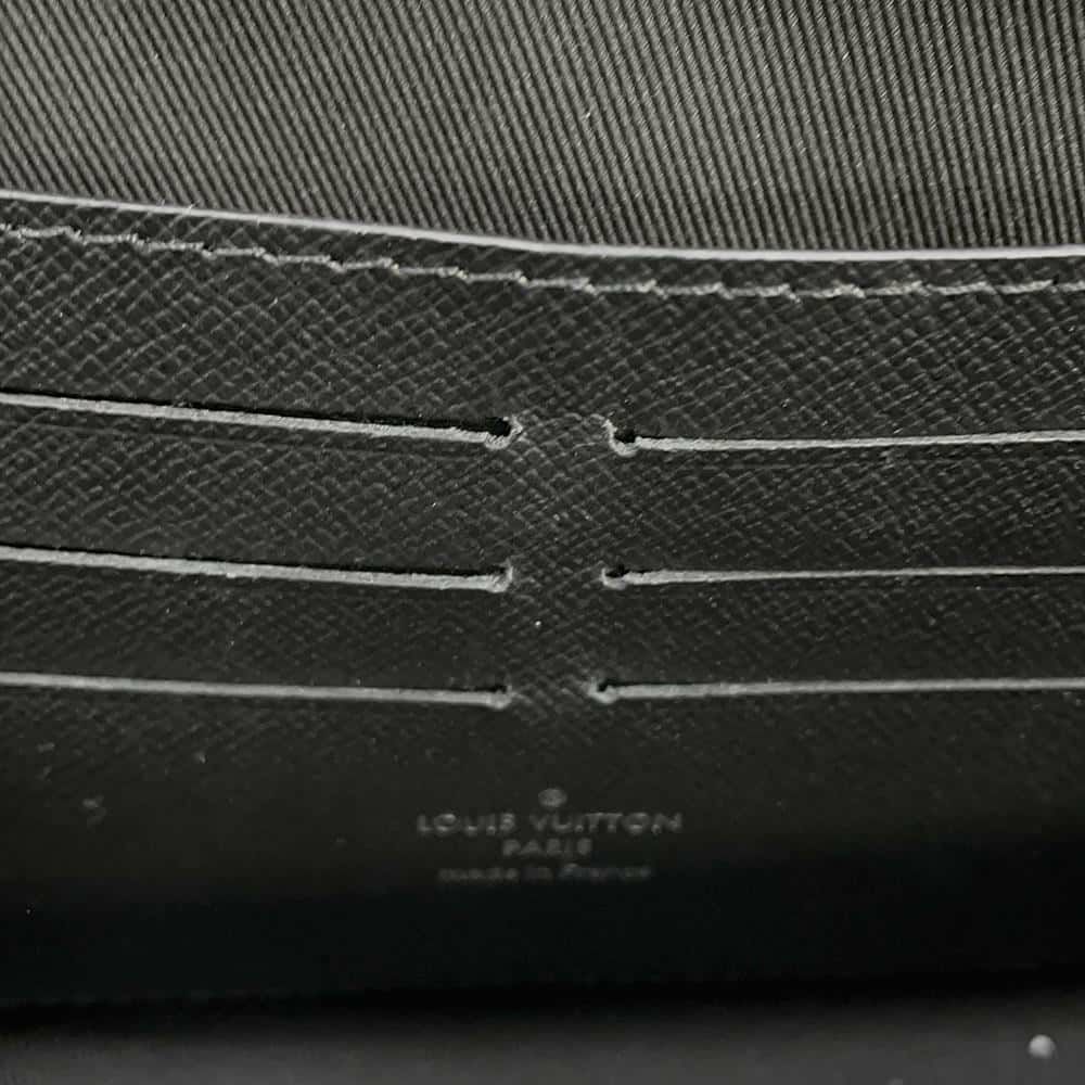ルイヴィトン ショルダーバッグ モノグラム・エクリプス ソフトトランク・ウォレット M69838 黒 ブラック
