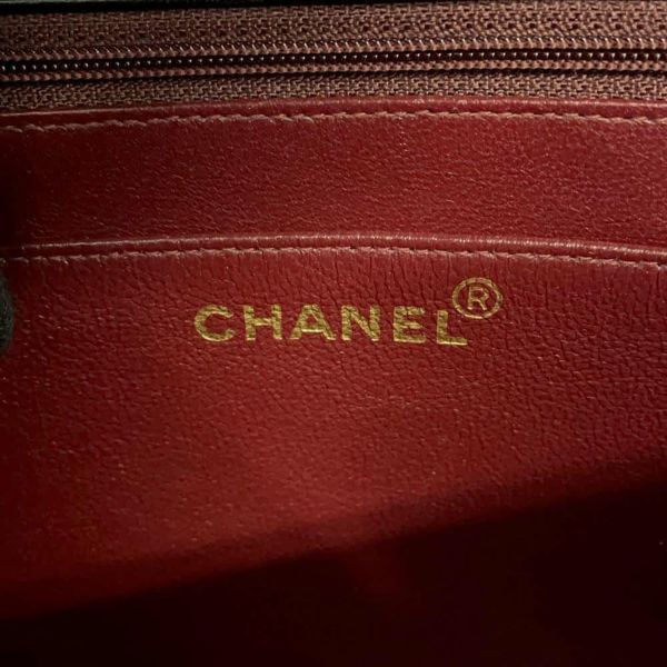 シャネル チェーンショルダーバッグ デカマトラッセ シングルフラップ ラムスキン CHANEL 黒