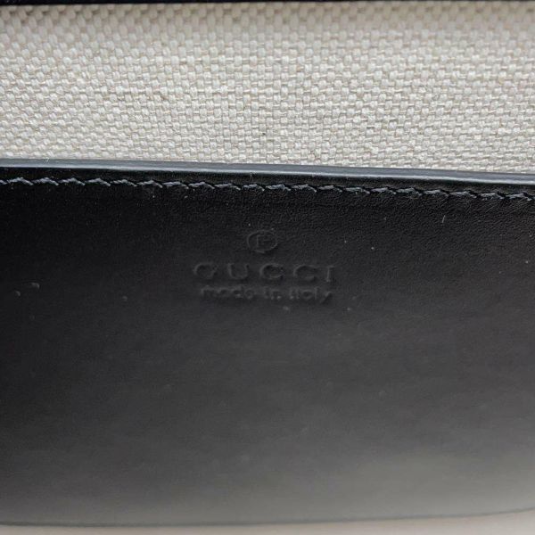 グッチ ショルダーバッグ エンボスロゴ バックル レザー 675923 GUCCI バッグ 黒