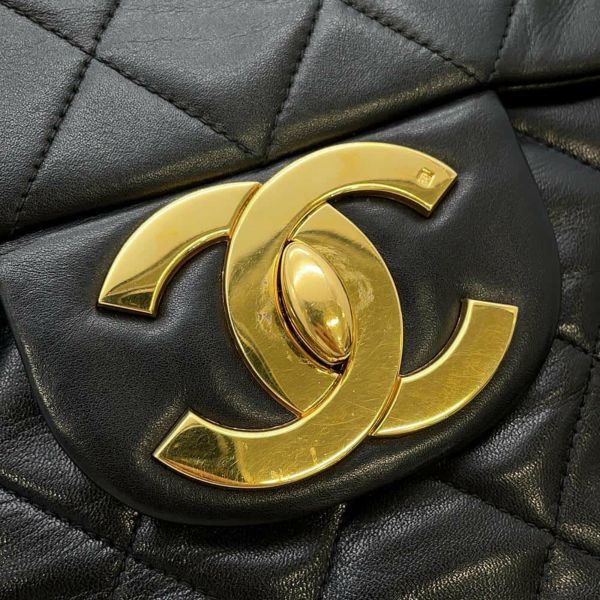 シャネル チェーンショルダーバッグ デカマトラッセ シングルフラップ ラムスキン CHANEL 黒