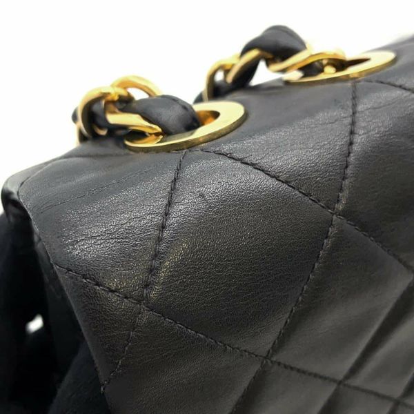 シャネル チェーンショルダーバッグ デカマトラッセ シングルフラップ ラムスキン CHANEL 黒