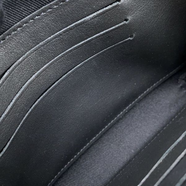ルイヴィトン ショルダーバッグ グレインカーフレザー アルファ・ウェアラブル ウォレット M59161 LOUIS VUITTON 黒 ブラック