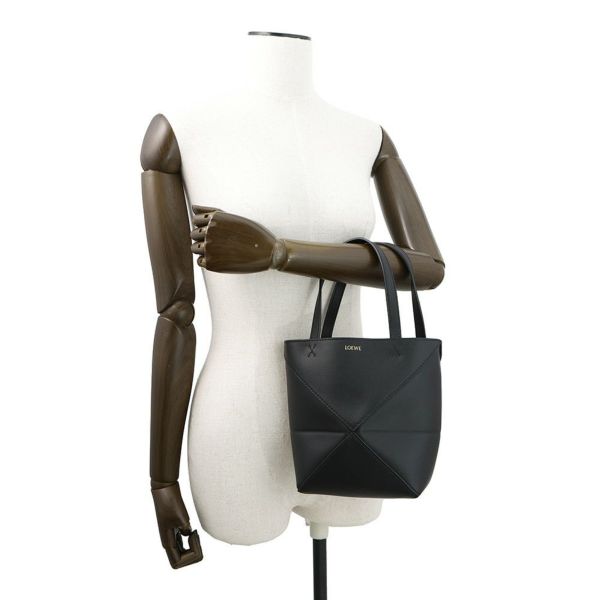 ロエベ ハンドバッグ パズルフォルド ミニトート A657V25X01 LOEWE 2way 黒