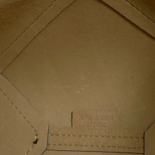 ロエベ ハンドバッグ パズルフォルド ミニトート A657V25X01 LOEWE 2way 黒