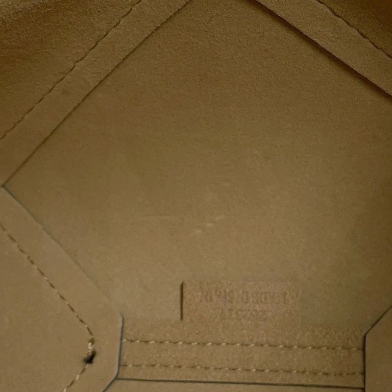 ロエベ ハンドバッグ パズルフォルド ミニトート A657V25X01 LOEWE 2way 黒