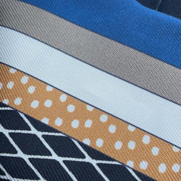 エルメス スカーフ ツイリー グラン・テアトル・ヌーヴォー Grand Theatre Nouveau HERMES シルク 2022年春夏 黒