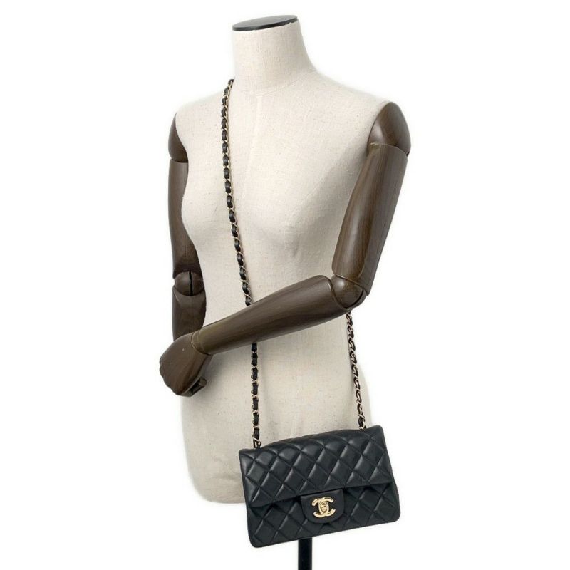 シャネル チェーンショルダーバッグ ミニ マトラッセ 20 ココマーク ラムスキン A69900 CHANEL 黒