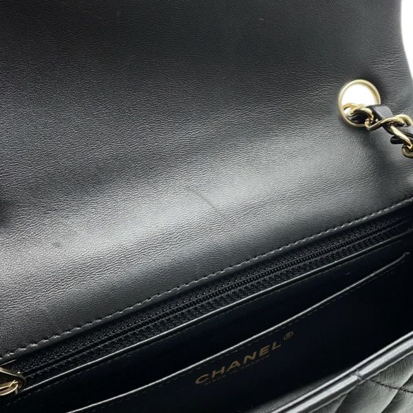 シャネル チェーンショルダーバッグ ミニ マトラッセ 20 ココマーク ラムスキン A69900 CHANEL 黒