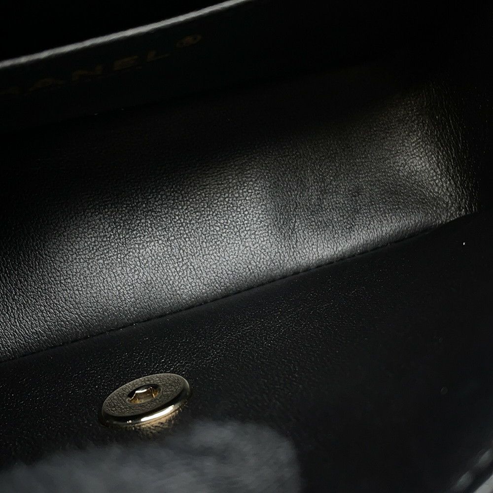 シャネル チェーンショルダーバッグ ミニ マトラッセ 20 ココマーク ラムスキン A69900 CHANEL 黒