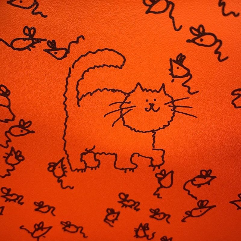 ルイヴィトン 長財布 トランスフォームド・モノグラム キャットグラム ジッピーウォレット M63875 猫 犬