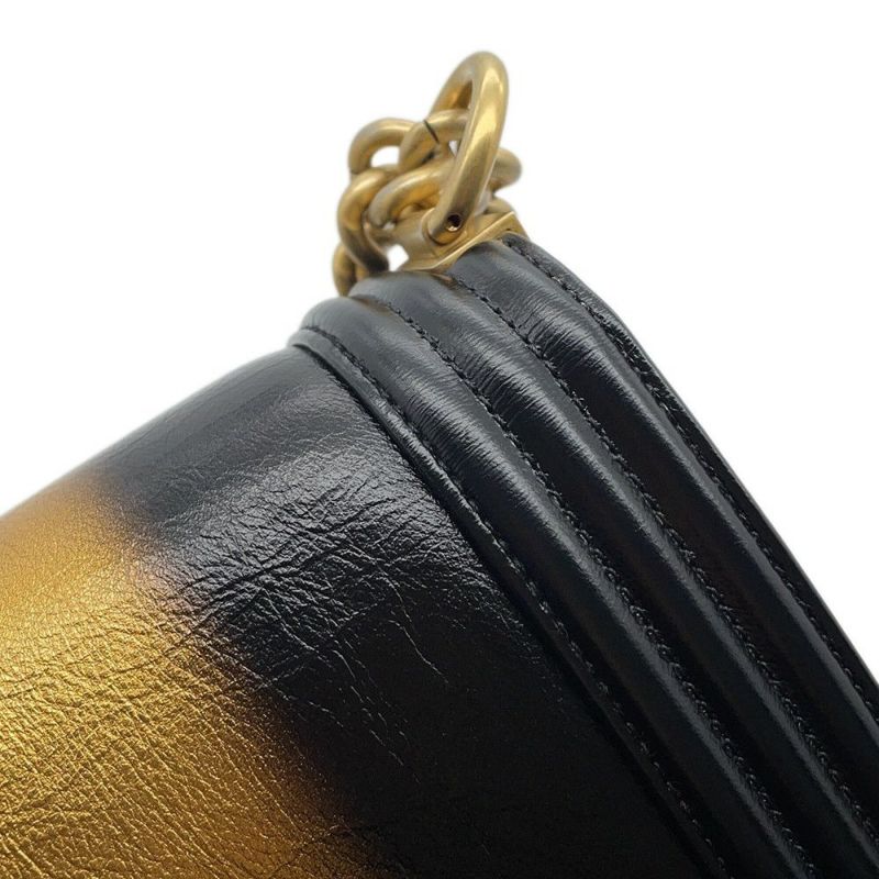 シャネル チェーンショルダーバッグ ボーイシャネル スモール レザー ココマーク ライン A67085 BOY CHANEL バッグ 黒