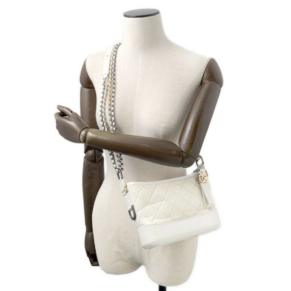 シャネル チェーンショルダーバッグ ガブリエル ドゥ シャネル ホーボー スモール A91810 CHANEL  白