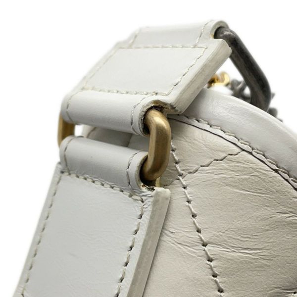 シャネル チェーンショルダーバッグ ガブリエル ドゥ シャネル ホーボー スモール A91810 CHANEL  白