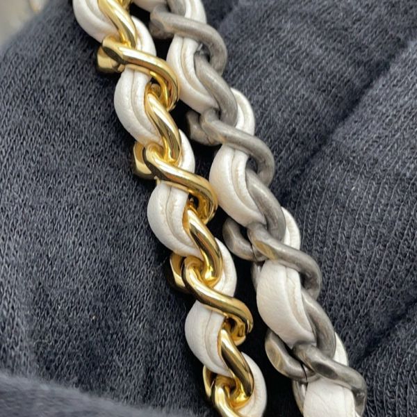 シャネル チェーンショルダーバッグ ガブリエル ドゥ シャネル ホーボー スモール A91810 CHANEL  白