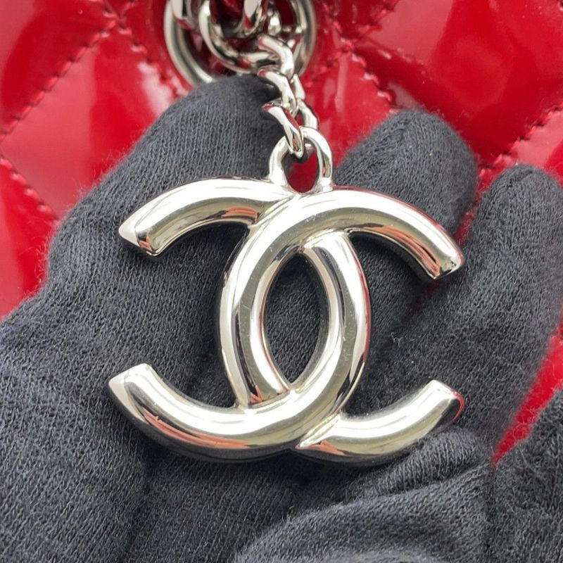 シャネル チェーンショルダーバッグ マドモアゼル ボーリングバッグ パテントレザー ココマーク A50556 CHANEL