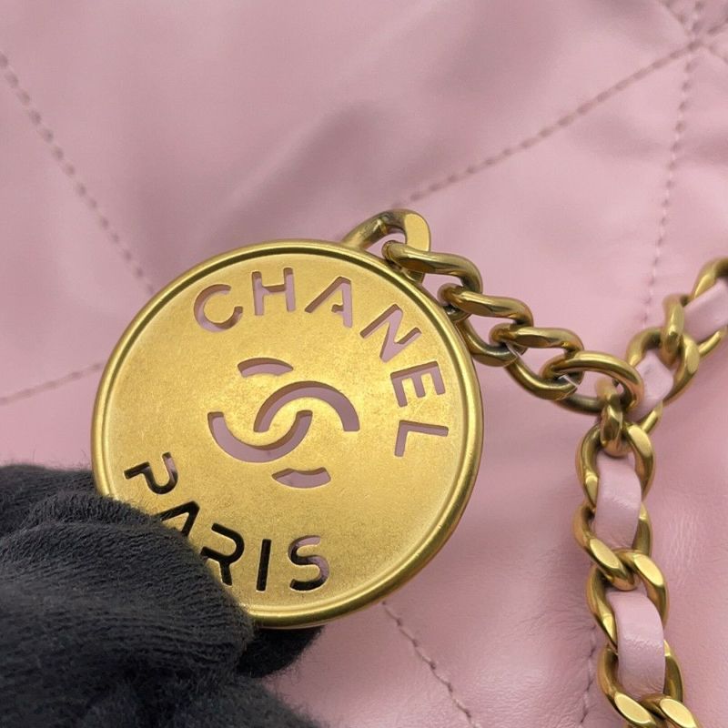 シャネル ハンドバッグ CHANEL 22 ミニ ココマーク シャイニーカーフレザー AS3980 CHANEL 2wayバッグ