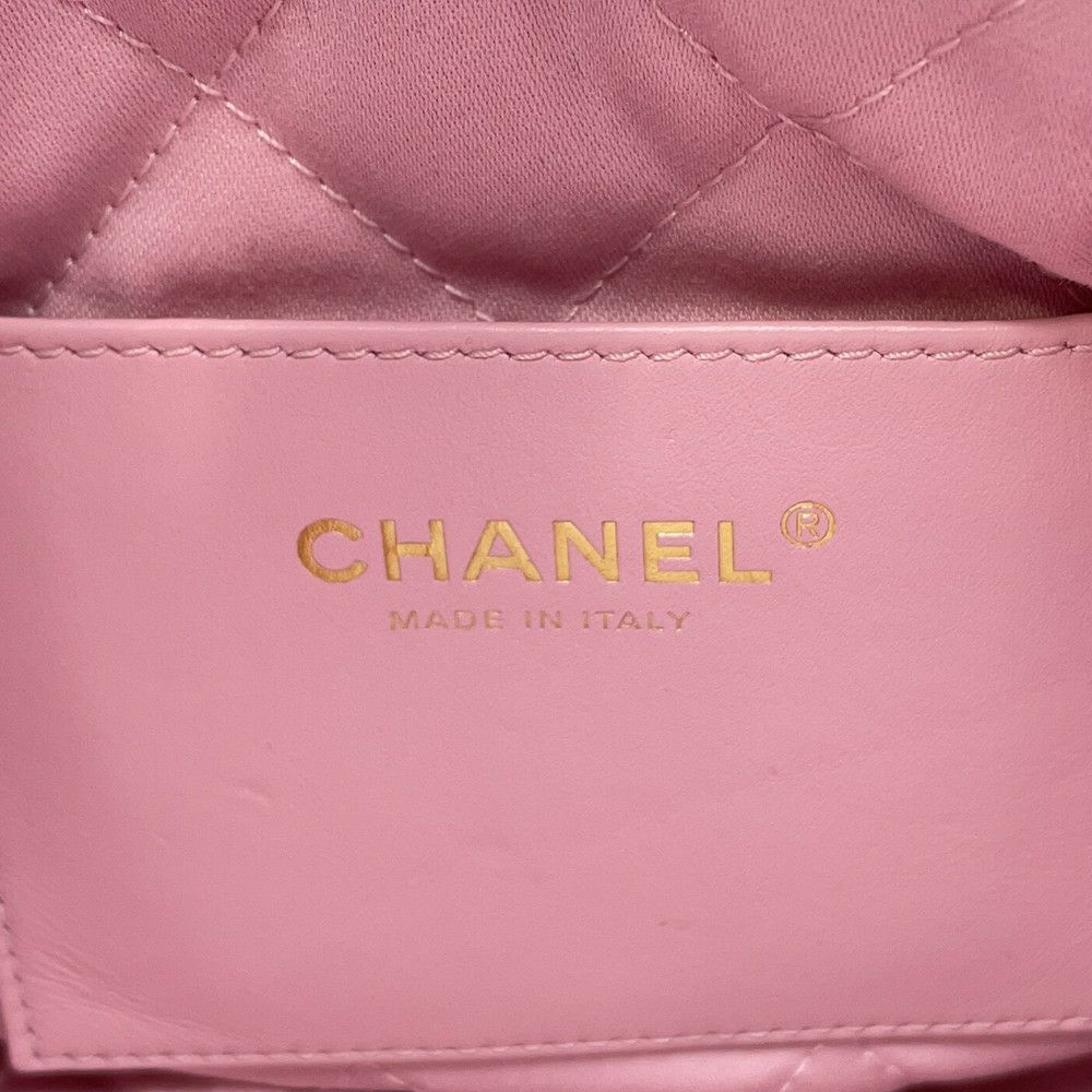 シャネル ハンドバッグ CHANEL 22 ミニ ココマーク シャイニーカーフレザー AS3980 CHANEL 2wayバッグ