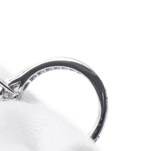 グラフ リング フレーム ラウンド ダイヤモンド エンゲージメントリング ダイヤ 中石0.70ct Pt950 サイズ5号 RPV01 GIA鑑定書付き 指輪