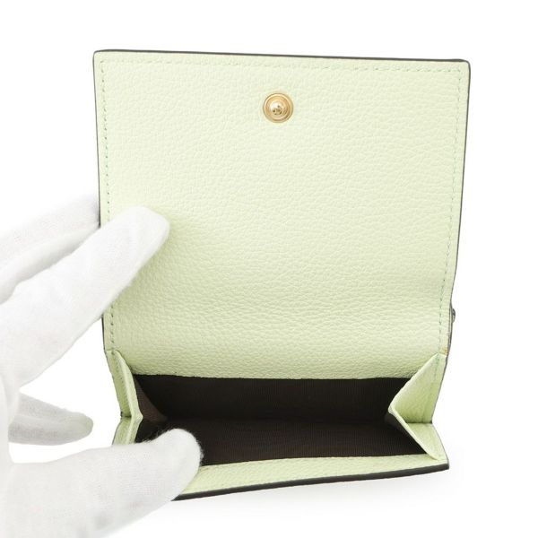 グッチ 三つ折り財布 エンボスロゴ コンパクトウォレット レザー 731694 GUCCI 財布