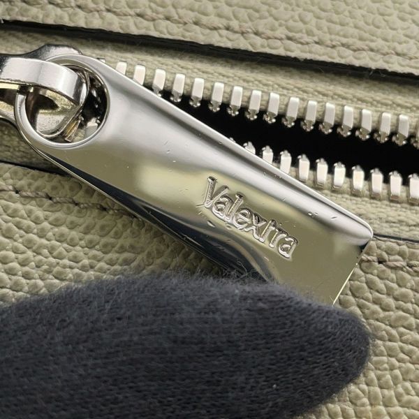 ヴァレクストラ ショルダーバッグ Vライン ミニ ソフトカーフレザー MBVL0019028LRL99VR Valextra バッグ