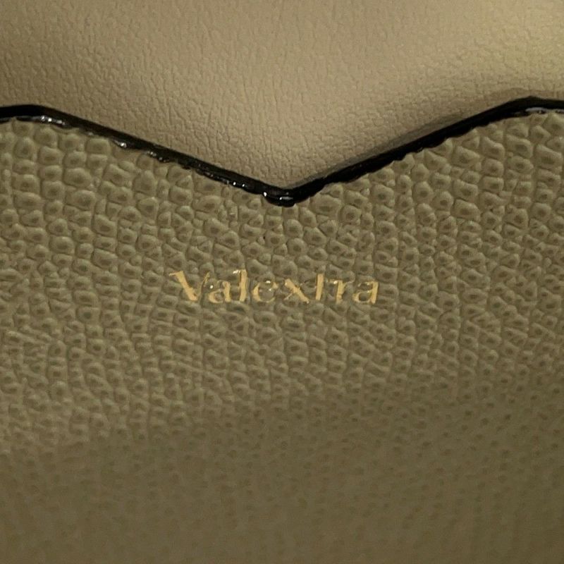 ヴァレクストラ ショルダーバッグ Vライン ミニ ソフトカーフレザー MBVL0019028LRL99VR Valextra バッグ