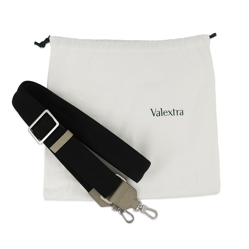 ヴァレクストラ ショルダーバッグ Vライン ミニ ソフトカーフレザー MBVL0019028LRL99VR Valextra バッグ