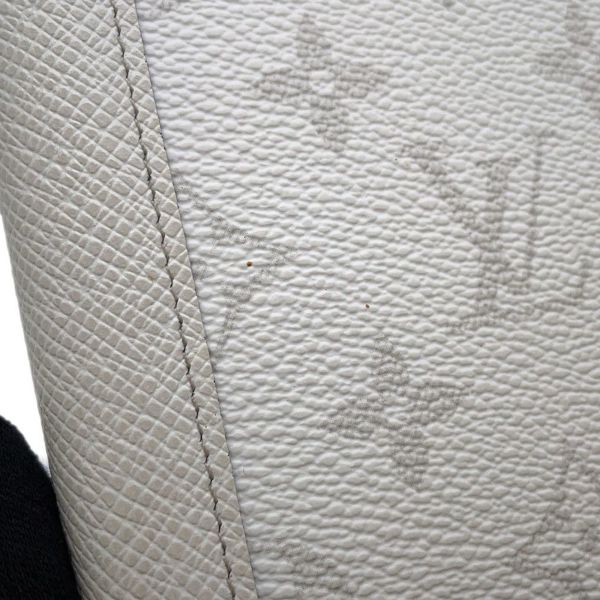 ルイヴィトン 長財布 モノグラム・キャンバス タイガ ポルトフォイユ・ブラザ NM M30889 LOUIS VUITTON メンズ 白 イニシャル入り