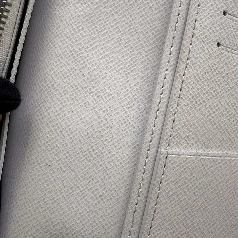 ルイヴィトン 長財布 モノグラム・キャンバス タイガ ポルトフォイユ・ブラザ NM M30889 LOUIS VUITTON メンズ 白 イニシャル入り