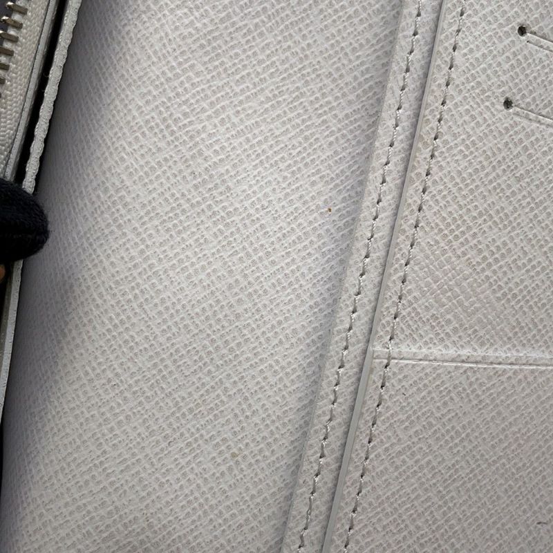 ルイヴィトン 長財布 モノグラム・キャンバス タイガ ポルトフォイユ・ブラザ NM M30889 LOUIS VUITTON メンズ 白 イニシャル入り