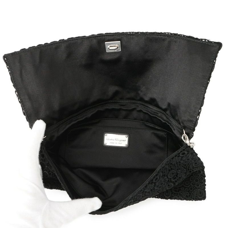 サルヴァトーレ・フェラガモ ショルダーバッグ ヴァラリボン フラワー 21D064 Ferragamo 黒