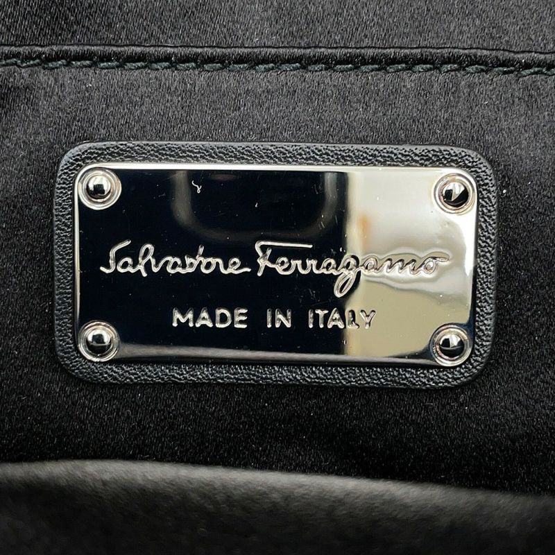 サルヴァトーレ・フェラガモ ショルダーバッグ ヴァラリボン フラワー 21D064 Ferragamo 黒