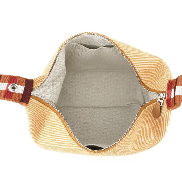 エルメス ポーチ ブリッド・ア・ブラックPM オカレ フォーヴ/シルバー金具 ウール HERMES ポーチ