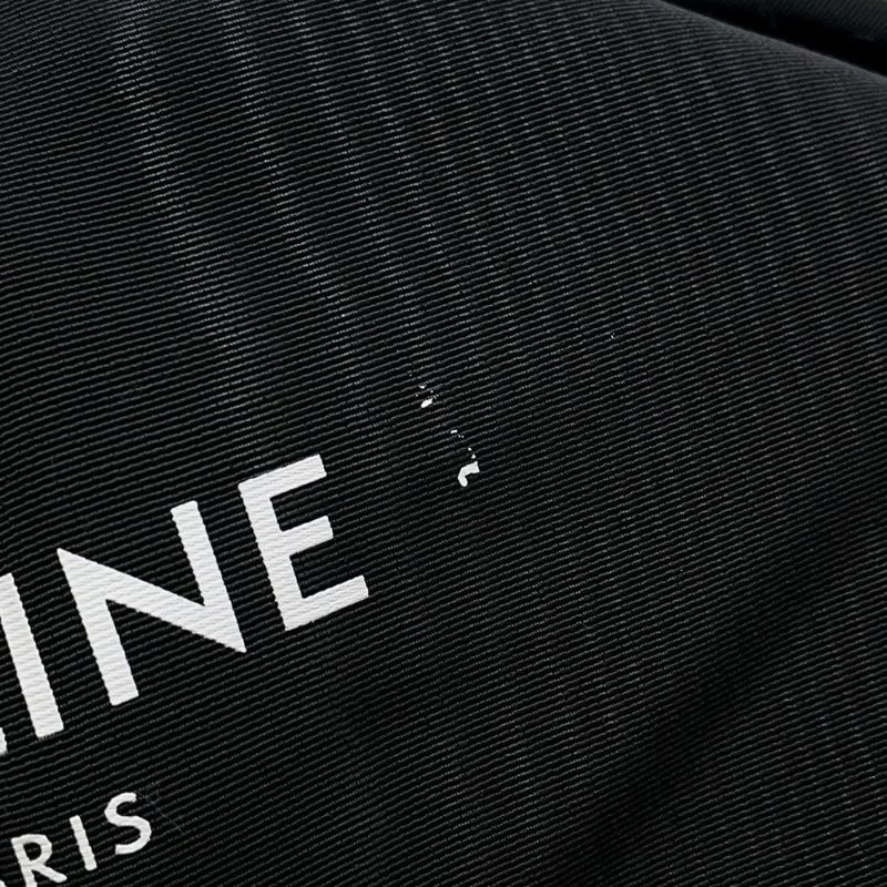 セリーヌ ショルダーバッグ オーバルパース キュイルトリオンフ CELINE バッグ