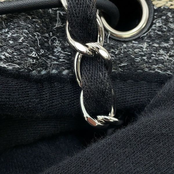 シャネル ショルダーバッグ ドーヴィル 巾着 A57536 CHANEL 黒