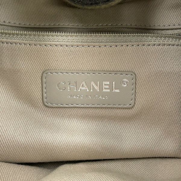 シャネル ショルダーバッグ ドーヴィル 巾着 A57536 CHANEL 黒
