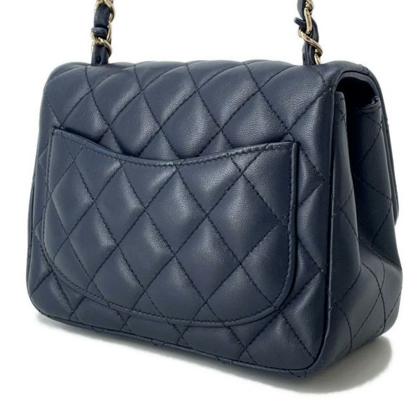 シャネル チェーンショルダーバッグ マトラッセ ココマーク ラムスキン A35200 CHANEL バッグ