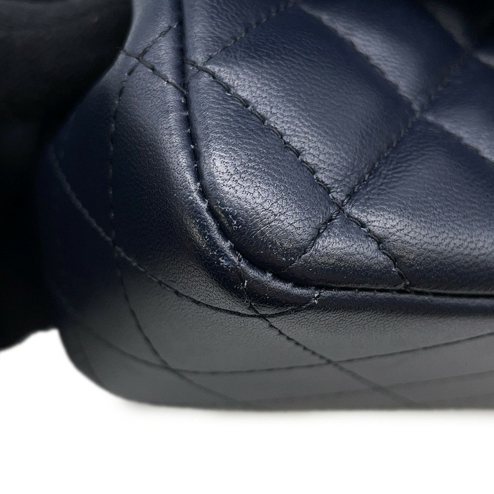 シャネル チェーンショルダーバッグ マトラッセ ココマーク ラムスキン A35200 CHANEL バッグ