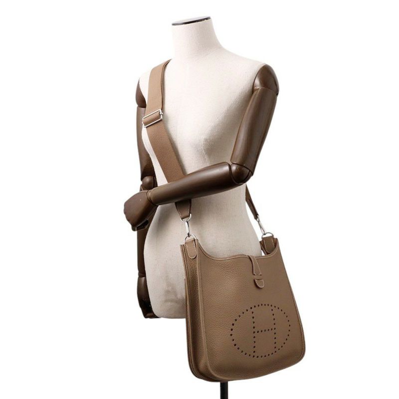 エルメス ショルダーバッグ エブリン3 PM エトゥープ/シルバー金具 トリヨンクレマンス K刻印 HERMES Evelyne
