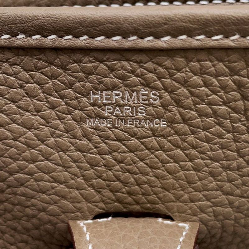 エルメス ショルダーバッグ エブリン3 PM エトゥープ/シルバー金具 トリヨンクレマンス K刻印 HERMES Evelyne