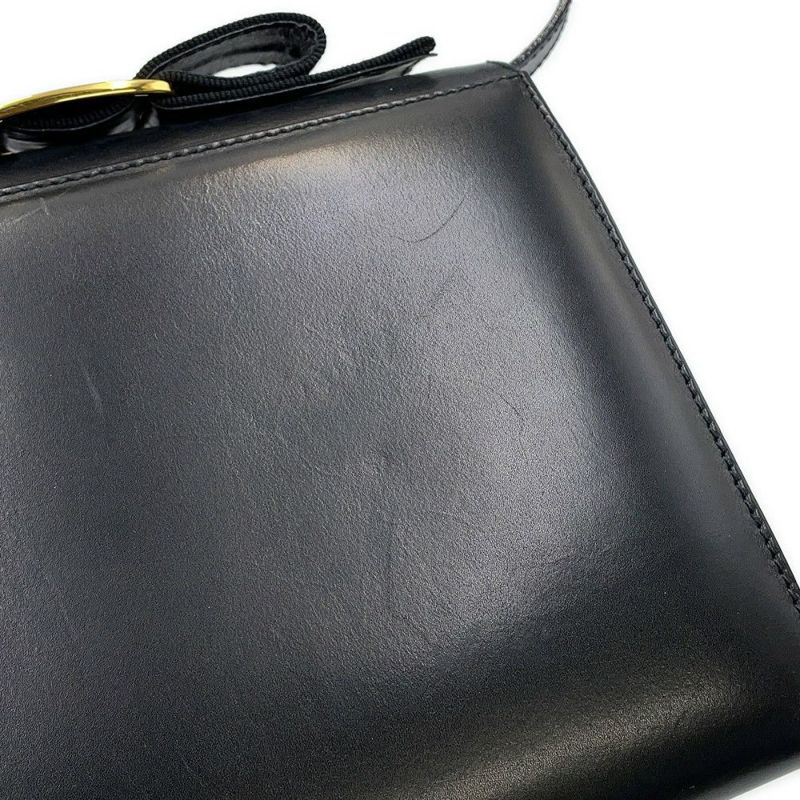 サルヴァトーレ・フェラガモ ショルダーバッグ ヴァラリボン レザー Ferragamo 黒