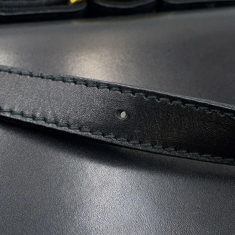 サルヴァトーレ・フェラガモ ショルダーバッグ ヴァラリボン レザー Ferragamo 黒